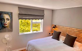 Stellenbosch Serenity Suite